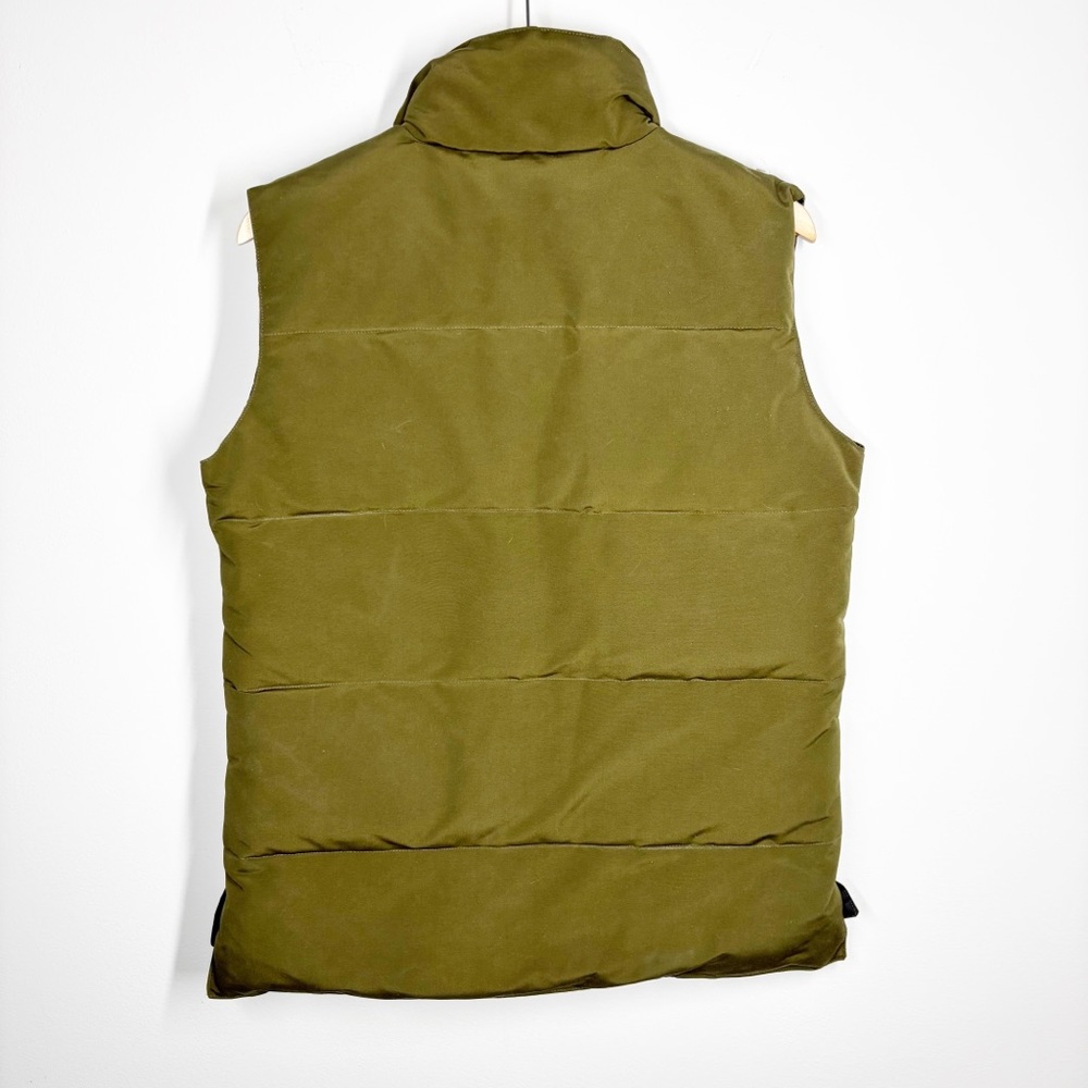 Canada Goose Vest - Picture 6 of 10